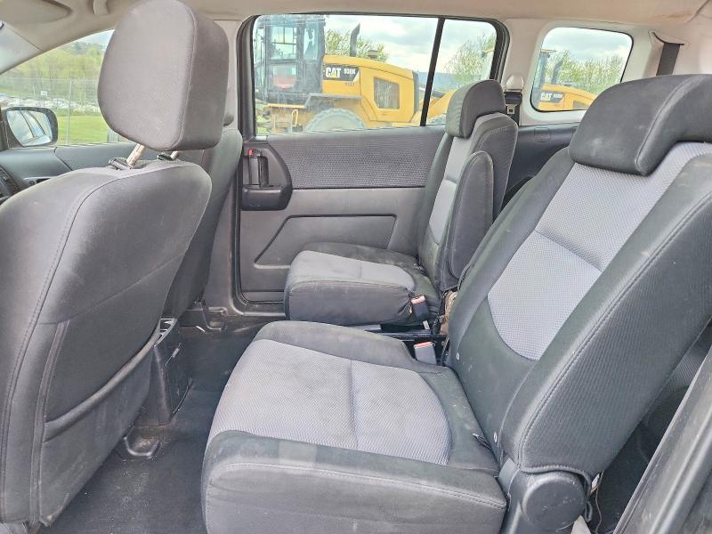 2006 Mazda 5