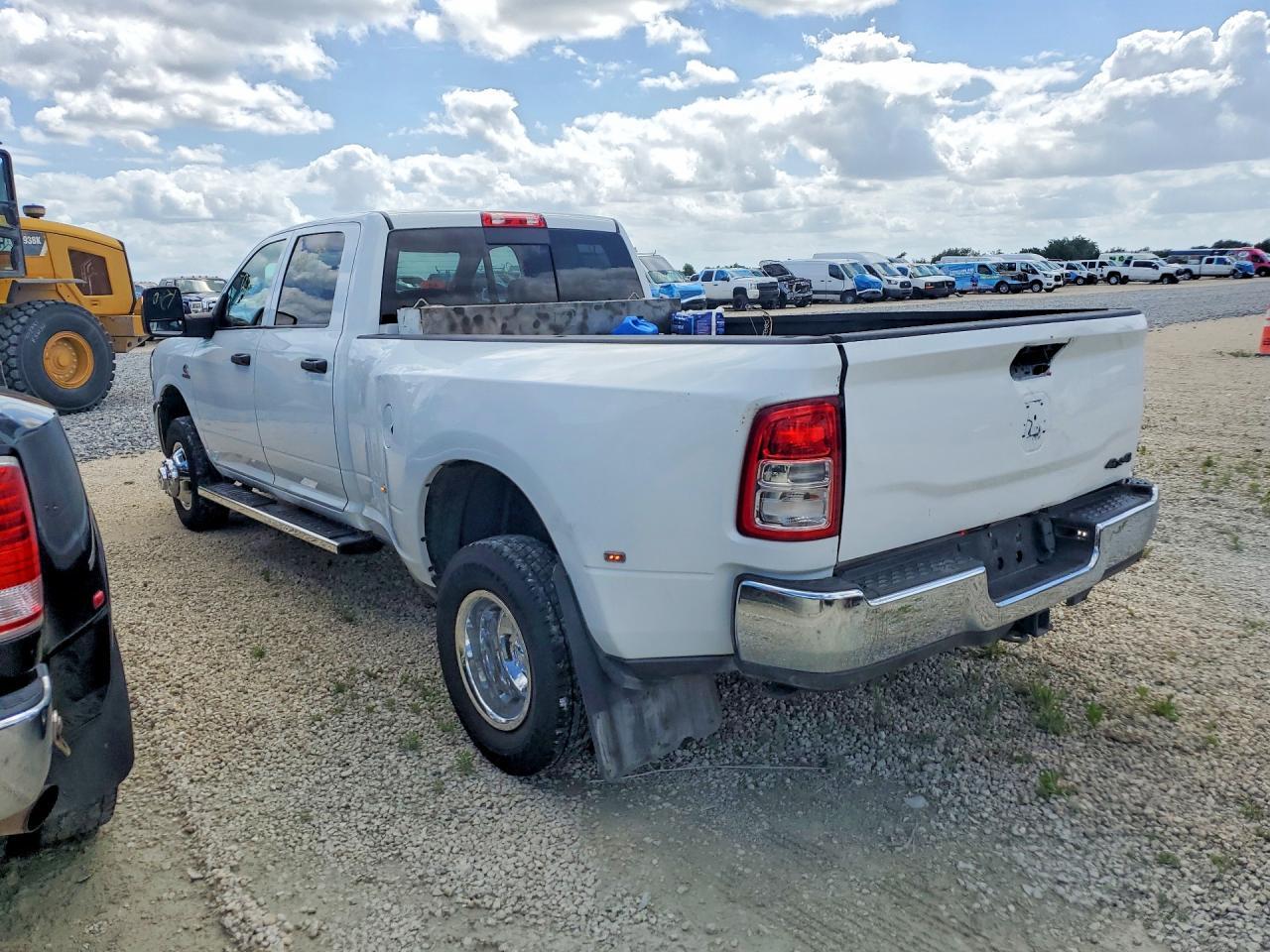 2023 Dodge RAM 3500 Tradesman