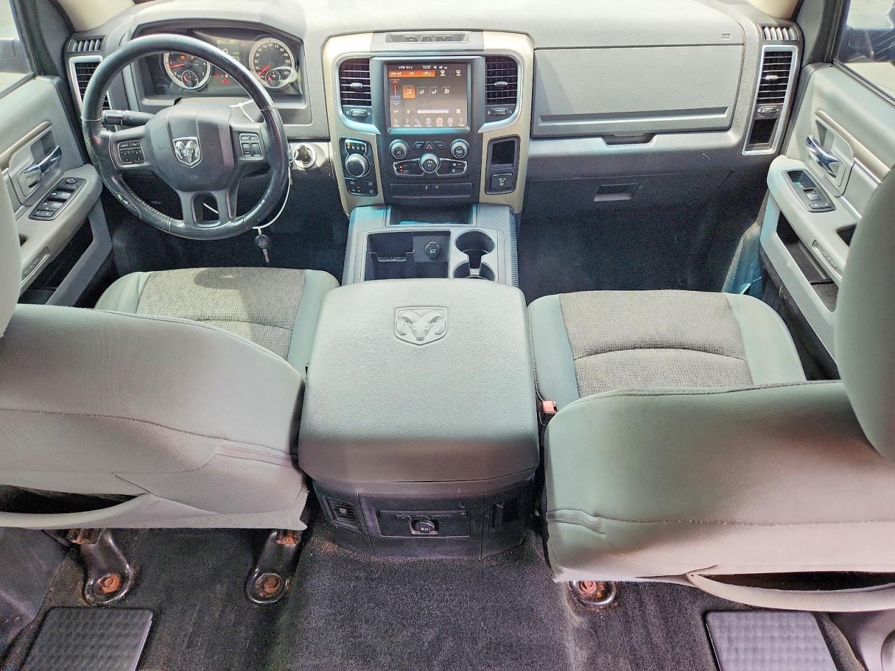 2014 Dodge RAM 1500 SLT