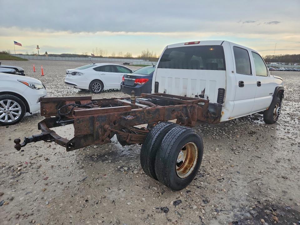 2003 Chevrolet Silverado 3500 Truck Cab AND Chassis
