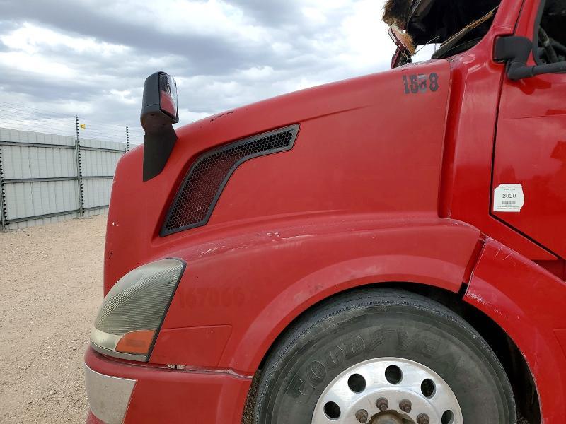 2009 Volvo VN VNL