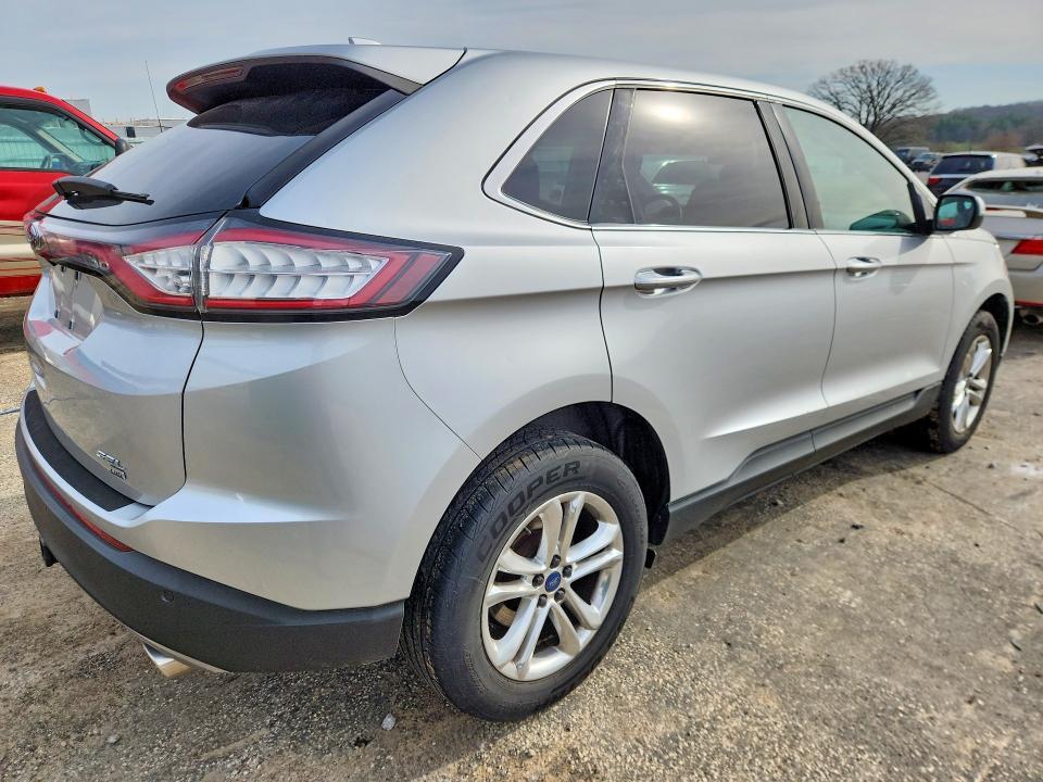 2017 Ford Edge sel