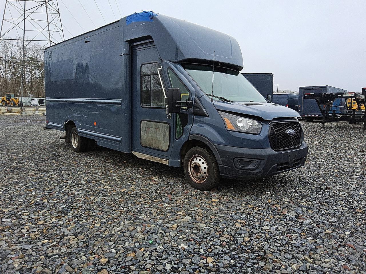 2021 Ford Transit Delivery Truck