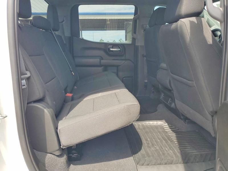 2022 Chevrolet Silverado K1500 Custom
