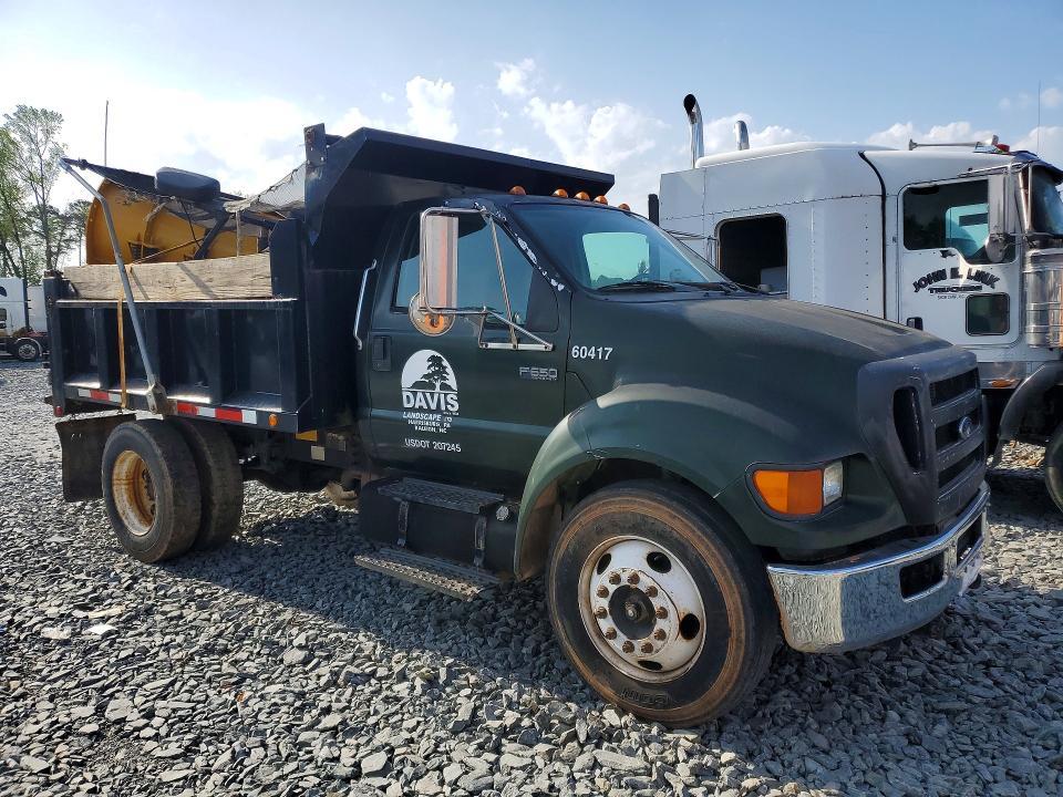 2005 Ford F650 Super Duty Dump Truck