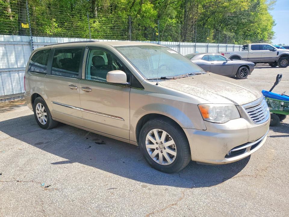 2014 Chrysler Town & Country Touring