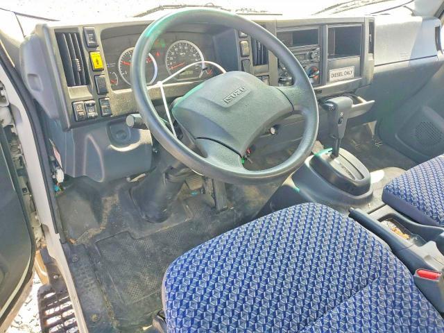 2024 Isuzu NRR BOX Truck