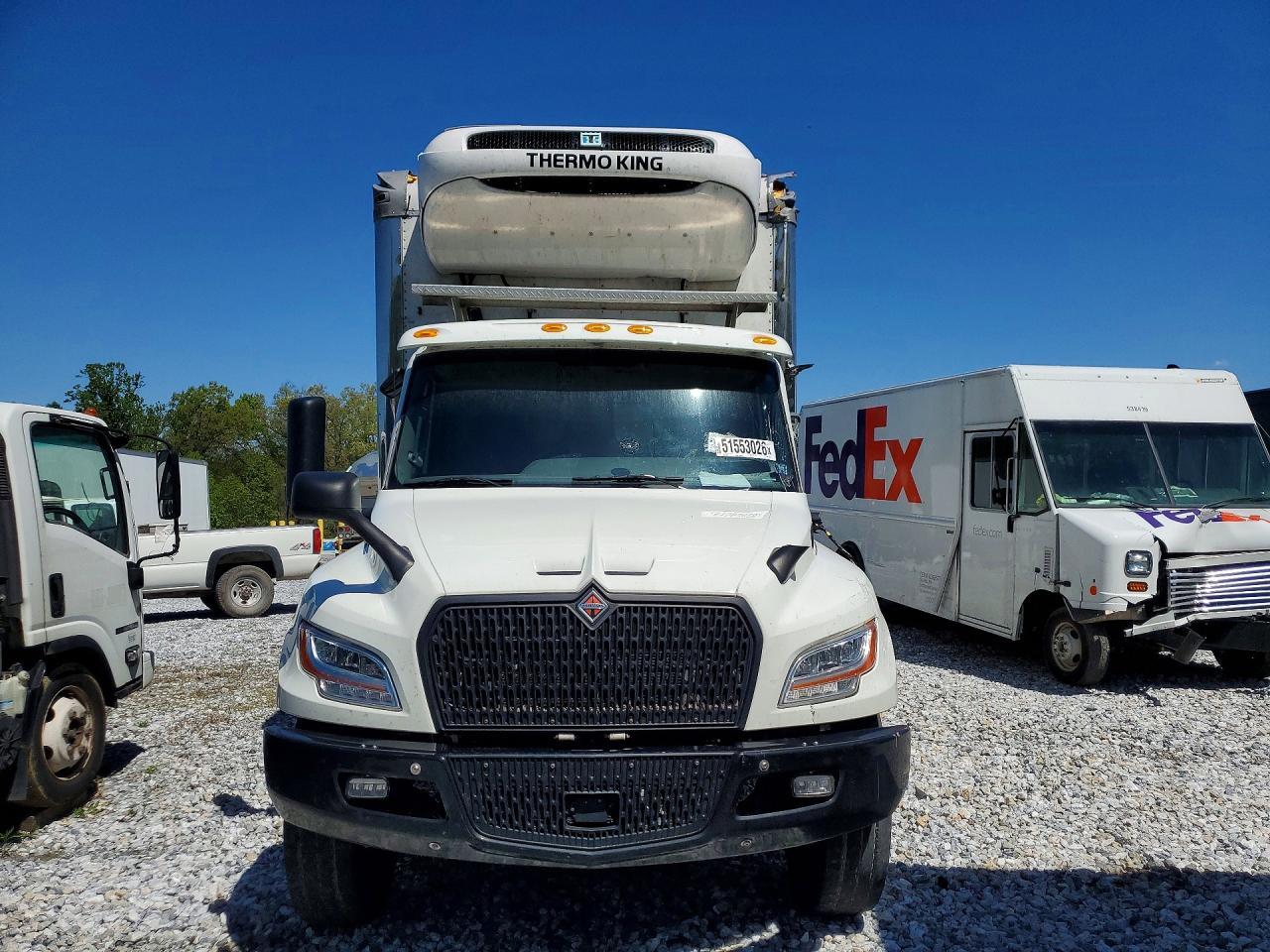 2025 International MV607 ** Reefer BOX Truck * Prior Fleet * Miles AC