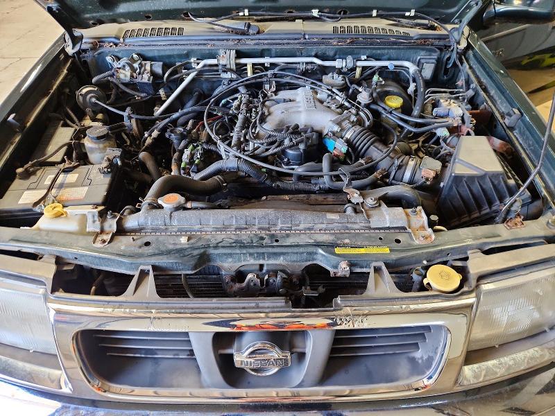 1999 Nissan Frontier XE-V6