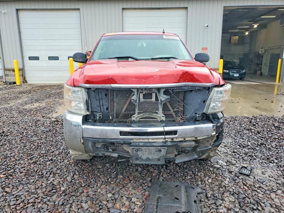 2007 Chevrolet Silverado K2500 Truck Cab AND Chassis