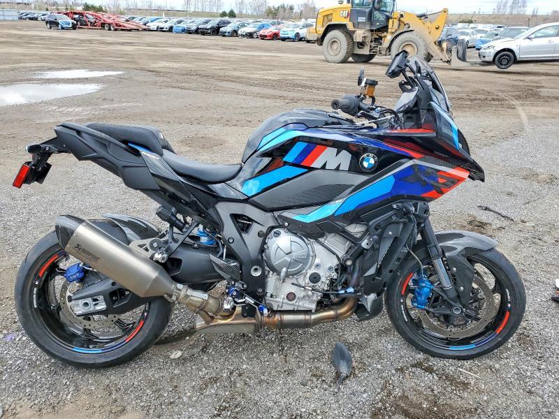 2025 BMW M1000XR