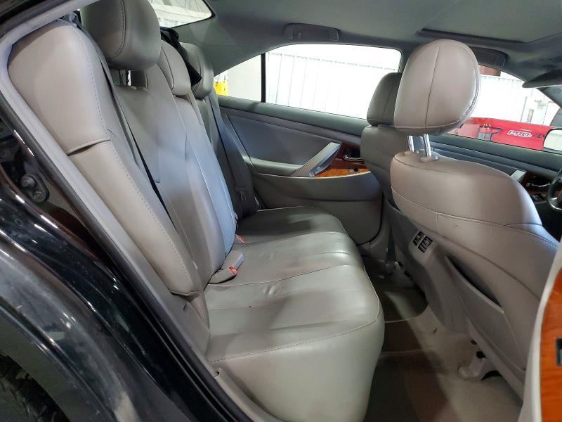 2011 Toyota Camry xle V6