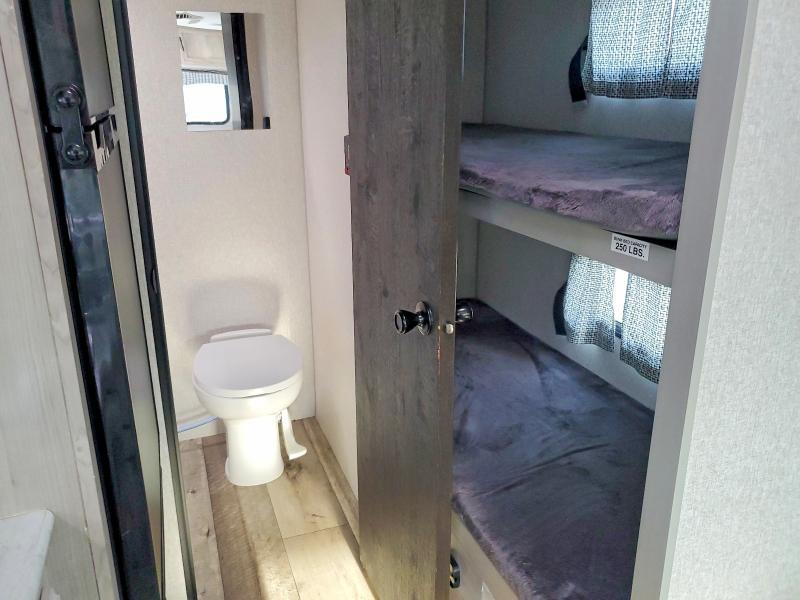 2022 Kz Rv Sportsmen Camper