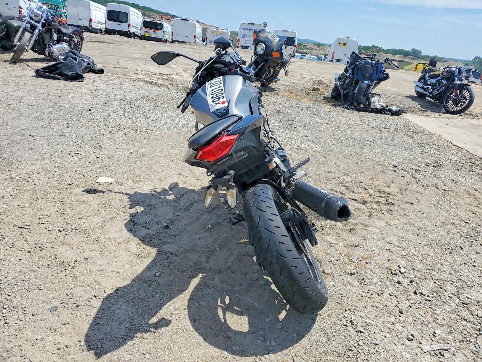 2015 Kawasaki EX300 A