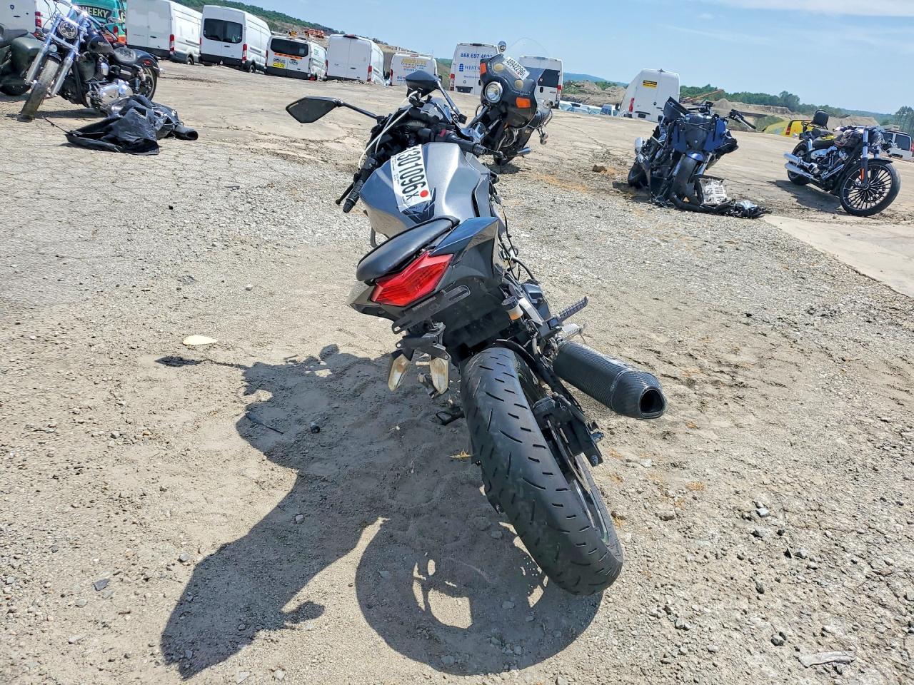 2015 Kawasaki EX300 A