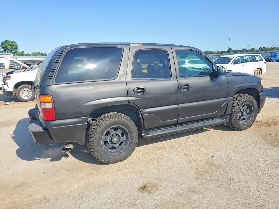 2002 GMC Denali