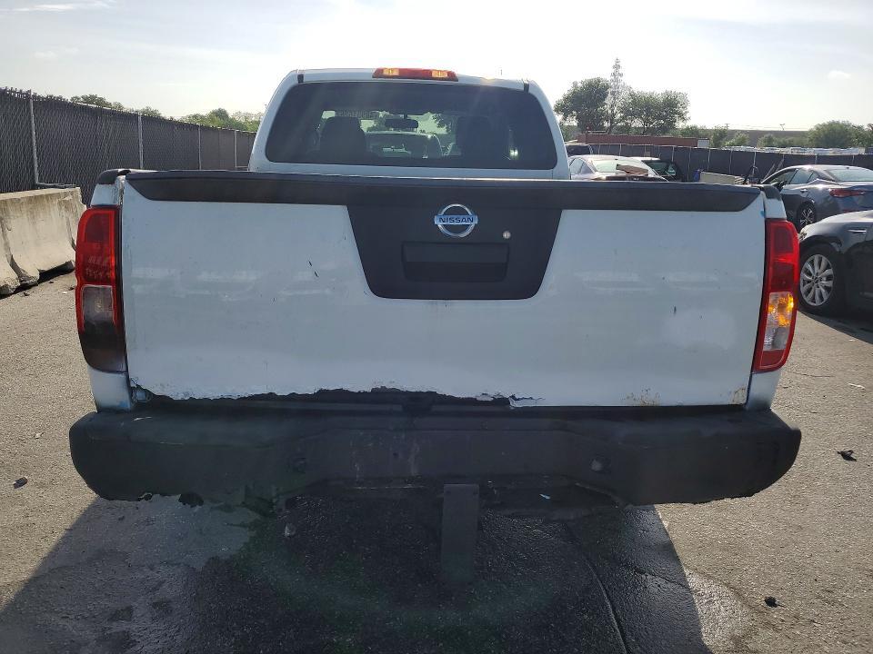 2015 Nissan Frontier s