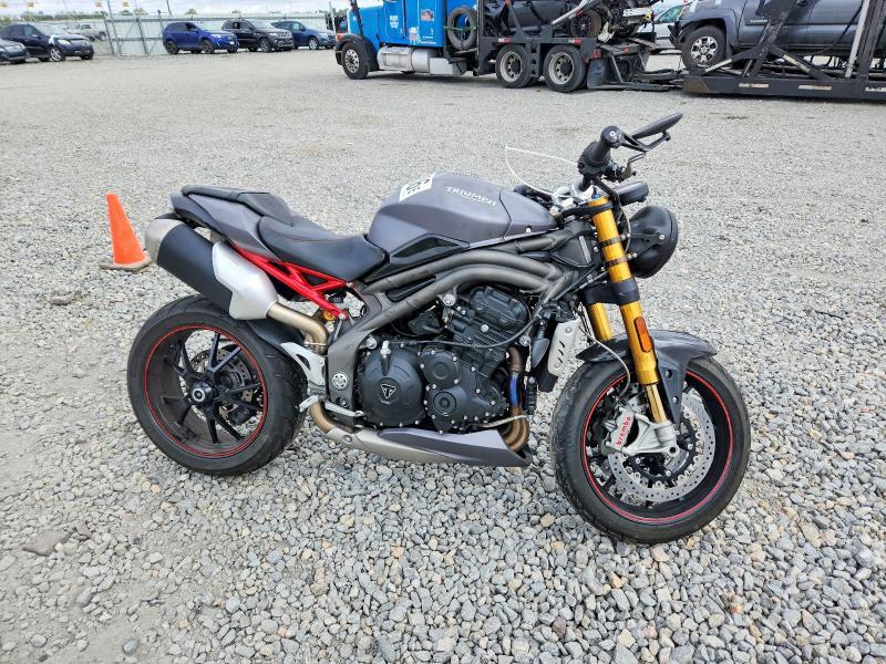 2016 Triumph Speed Triple R