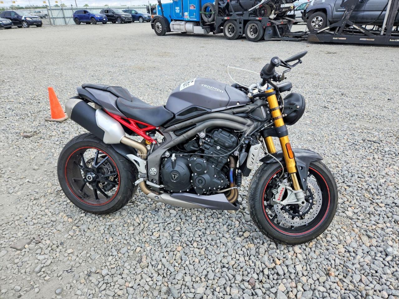 2016 Triumph Speed Triple R