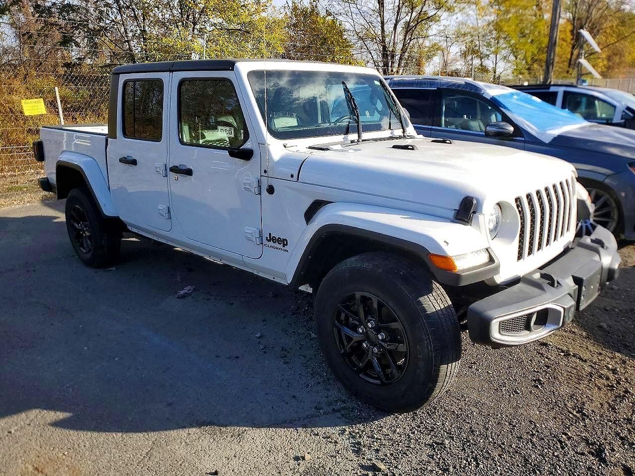 2022 Jeep Gladiator Sport