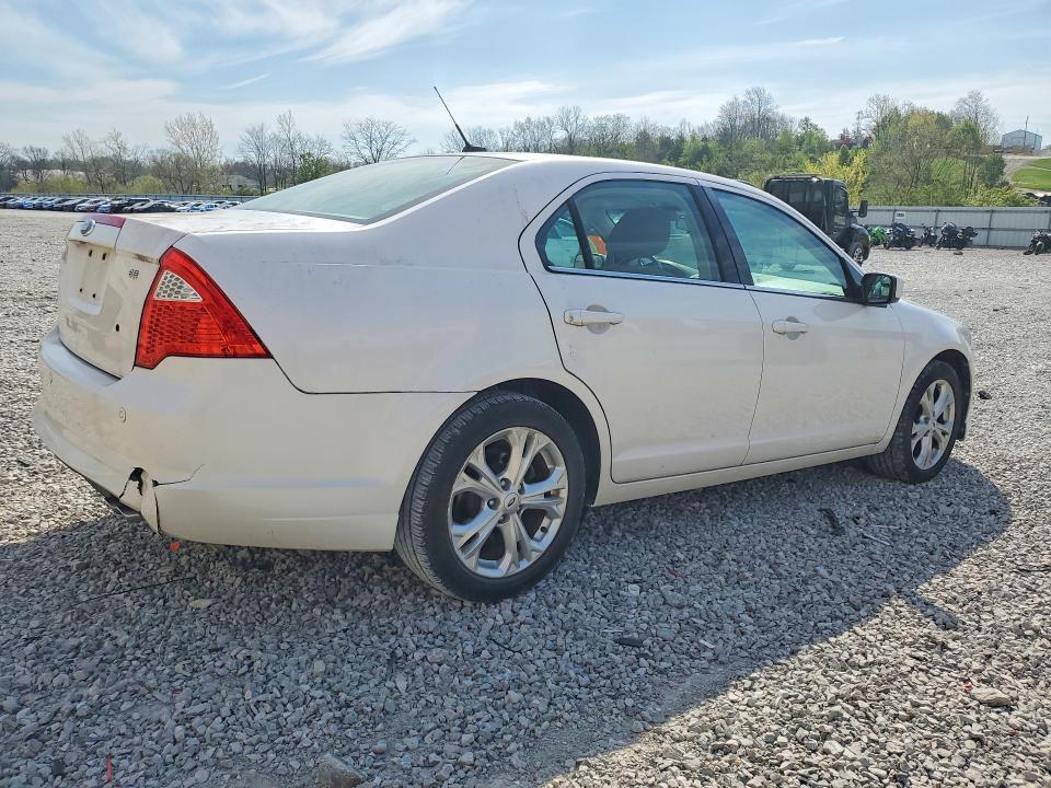 2012 Ford Fusion se