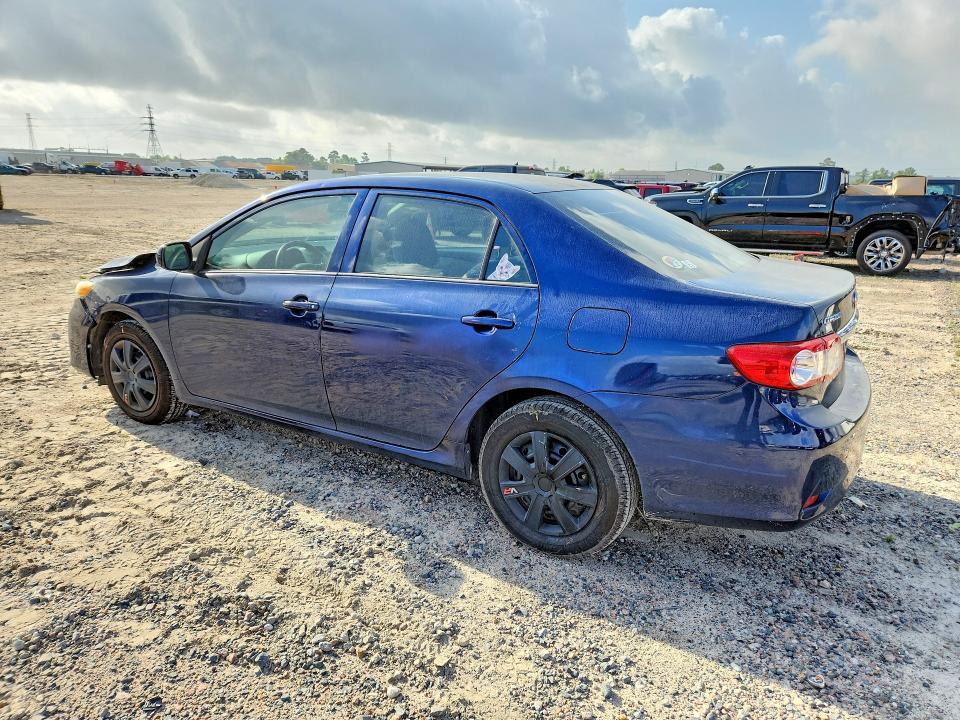 2013 Toyota Corolla l