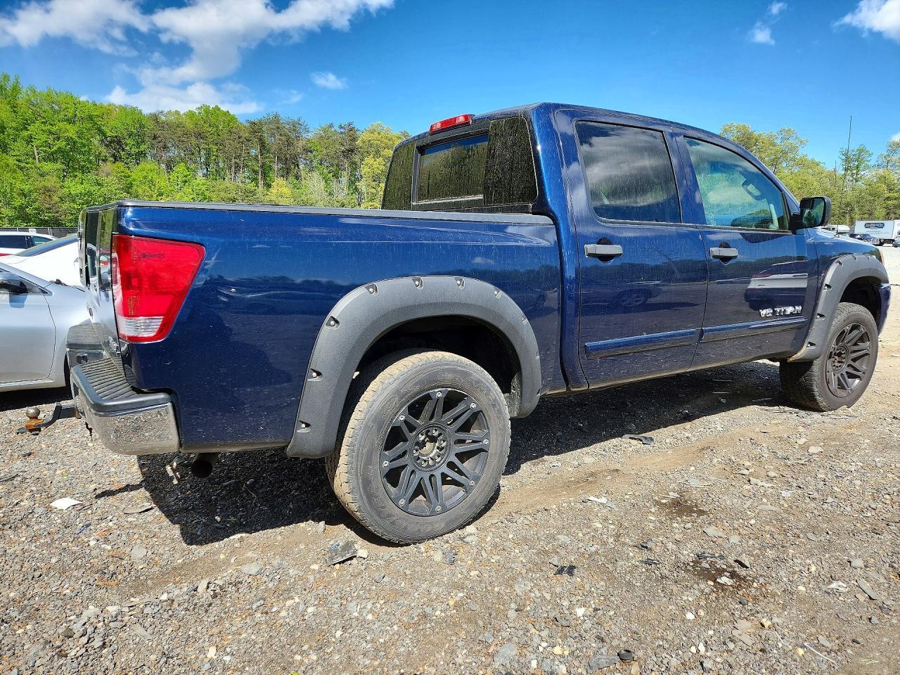 2012 Nissan Titan S