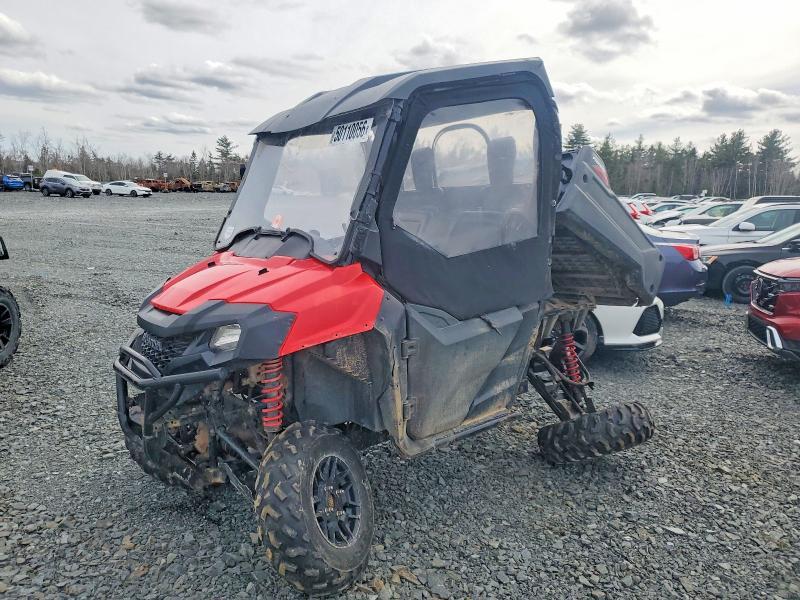 2019 Honda Sxs700 M4D