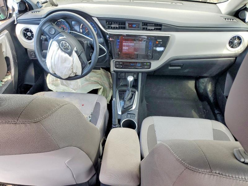 2017 Toyota Corolla le eco
