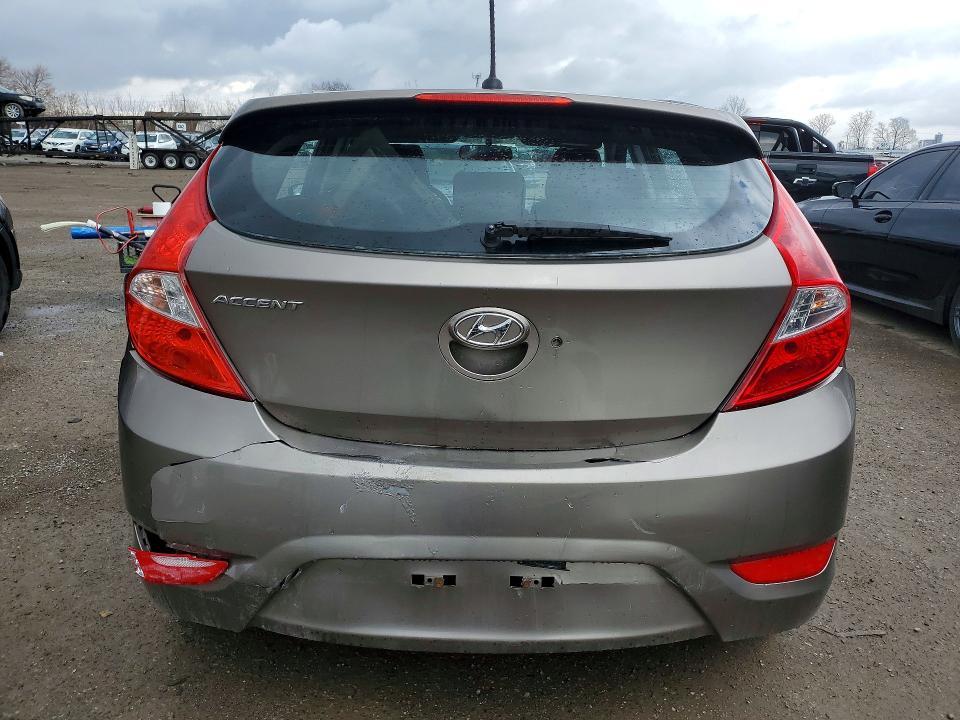 2012 Hyundai Accent gs