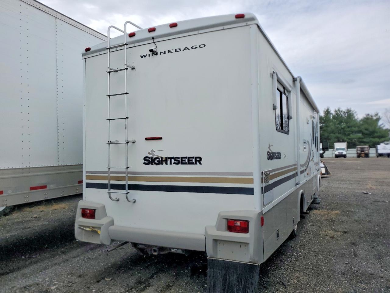 2004 Workhorse Custom Chassis 2004 Winn Sightseer
