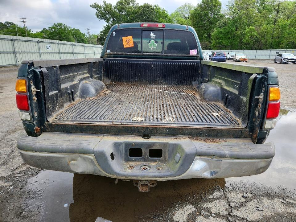 2002 Toyota Tundra SR5 V8