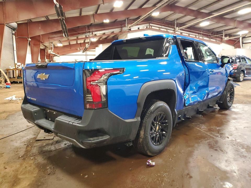 2025 Chevrolet Silverado LT