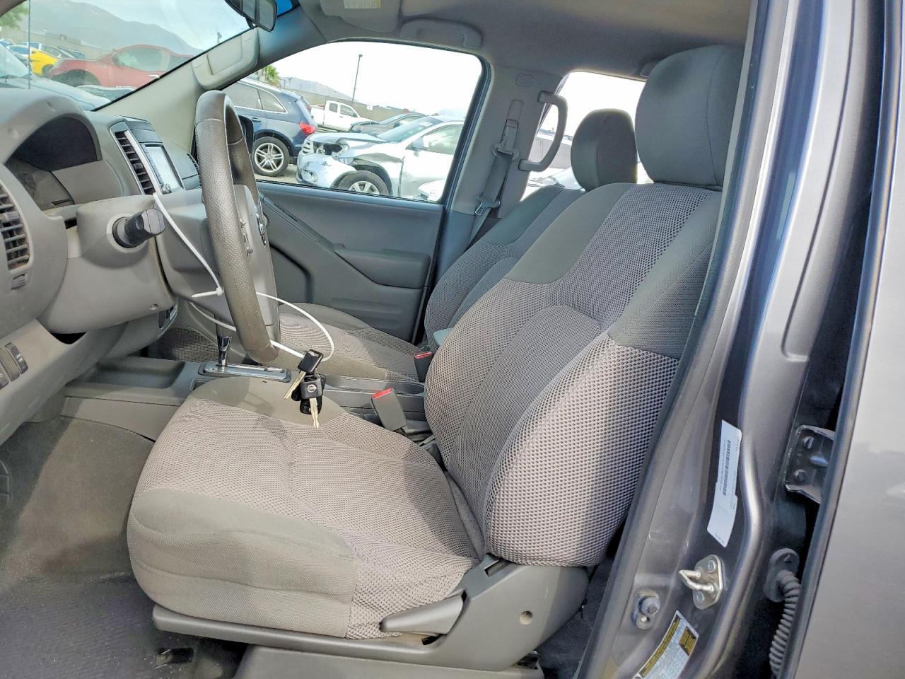 2019 Nissan Frontier SV