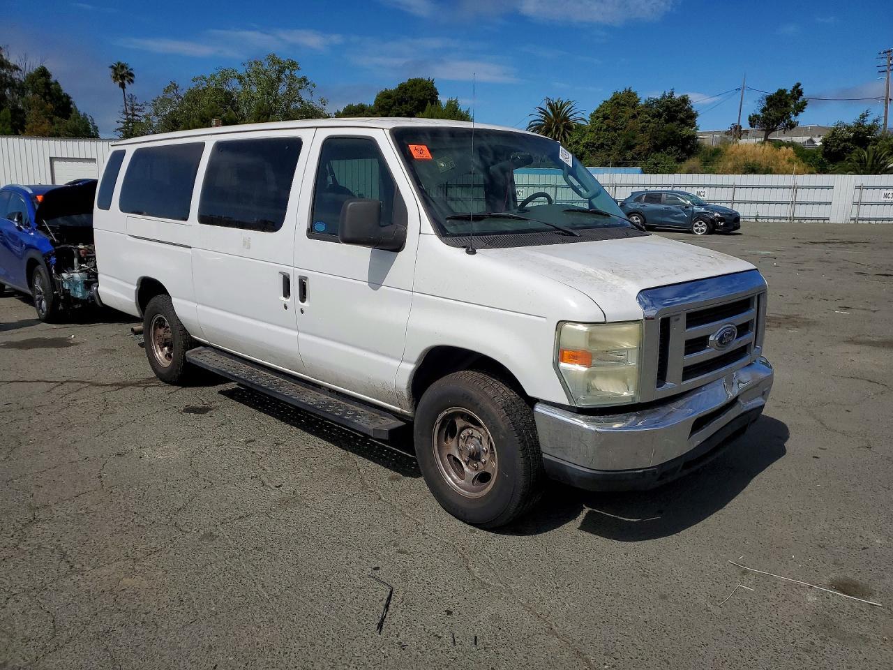2008 Ford Econoline E350 Super Duty Wagon