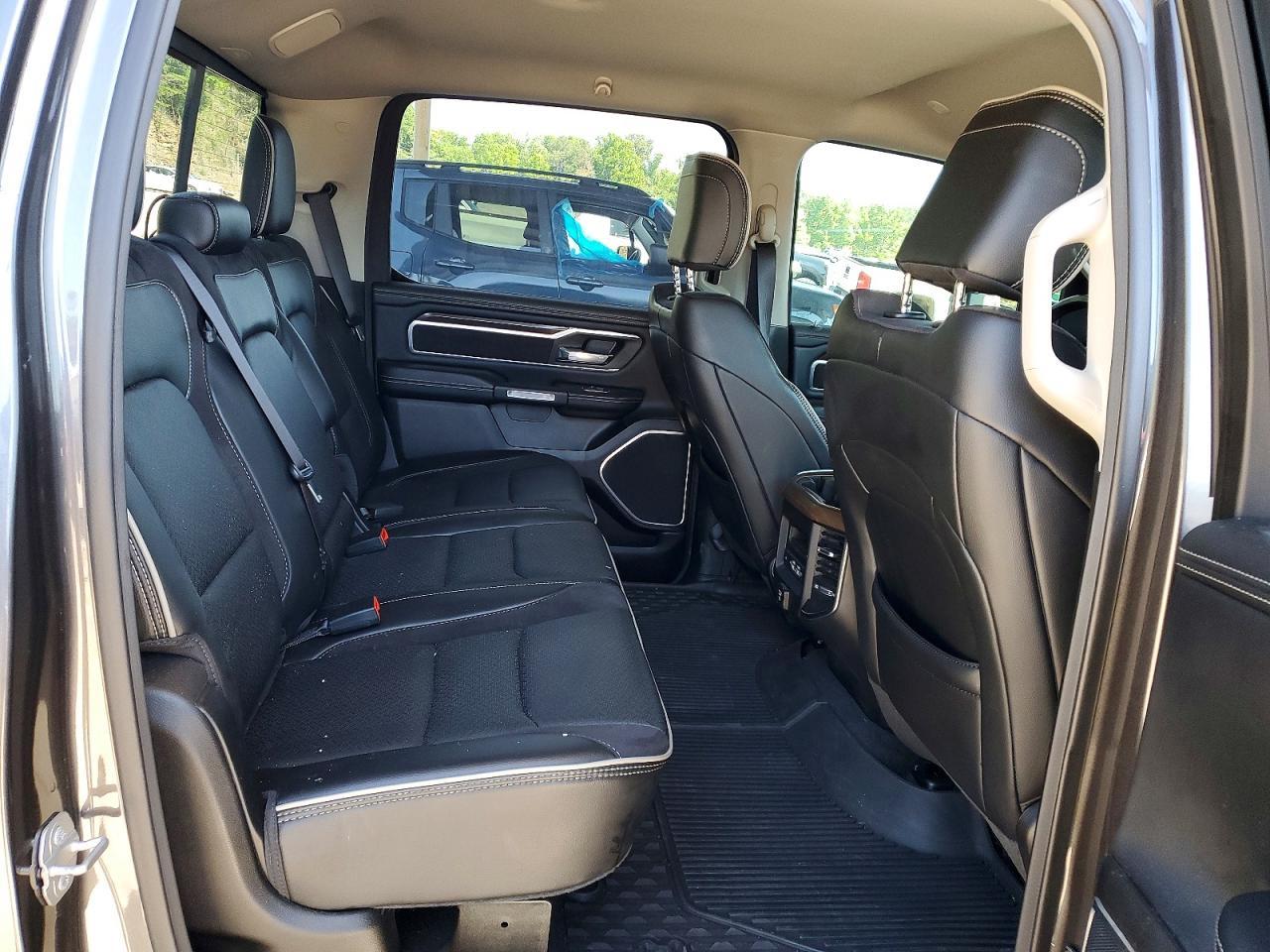 2022 Dodge 1500 Laramie