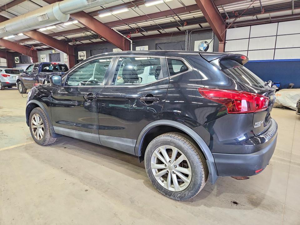 2017 Nissan Rogue Sport s