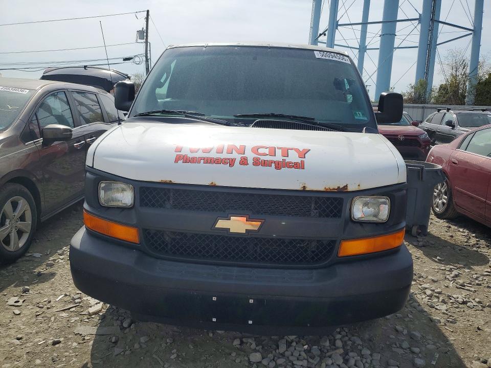 2016 Chev Express G2500