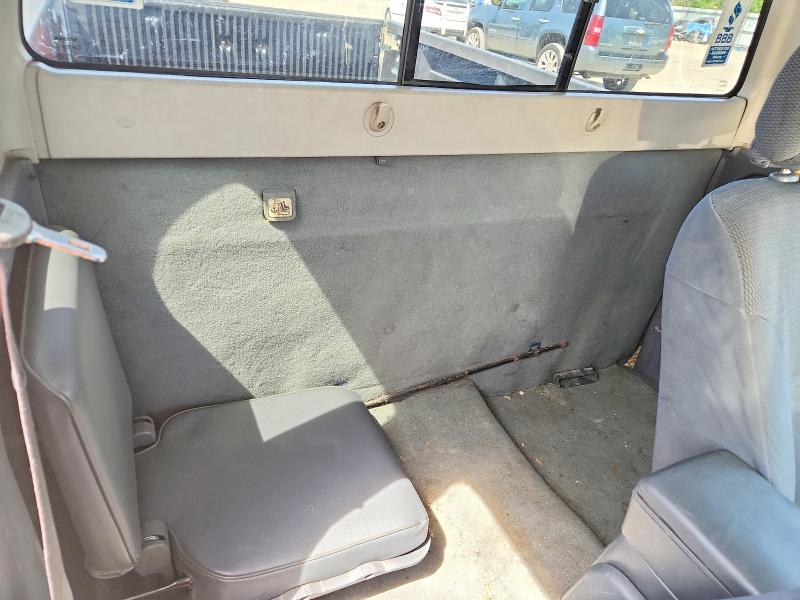 2004 Nissan Frontier King cab xe V6
