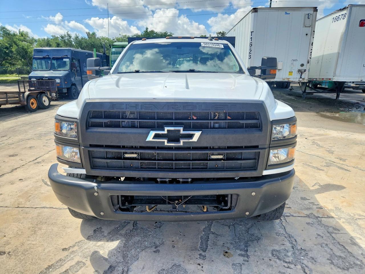 2022 Chev Silverado Medium Duty