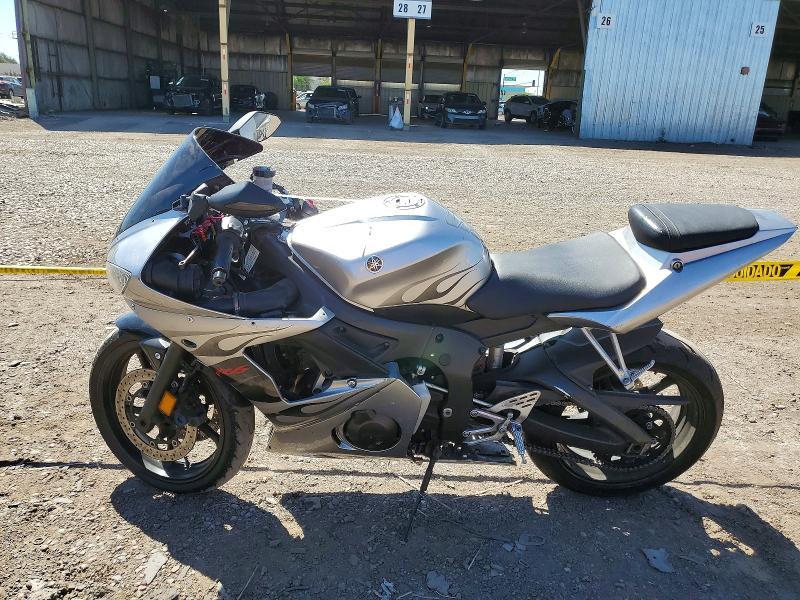 2004 Yamaha YZFR6 L