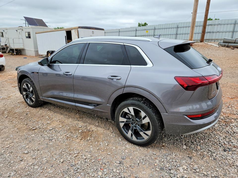 2021 Audi E-tron Premium