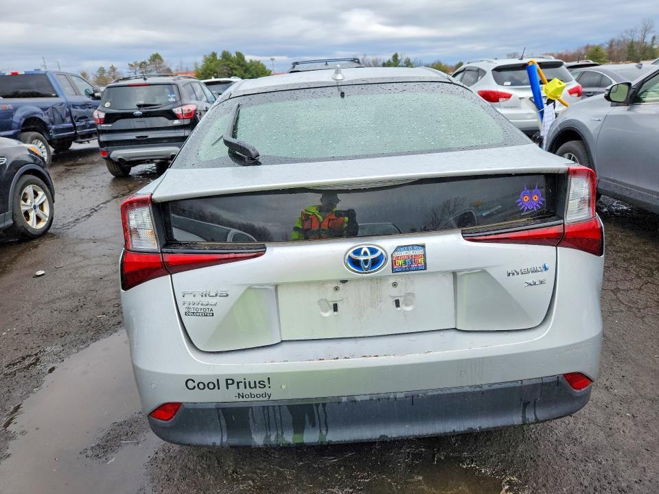 2019 Toyota Prius xle Awd-e