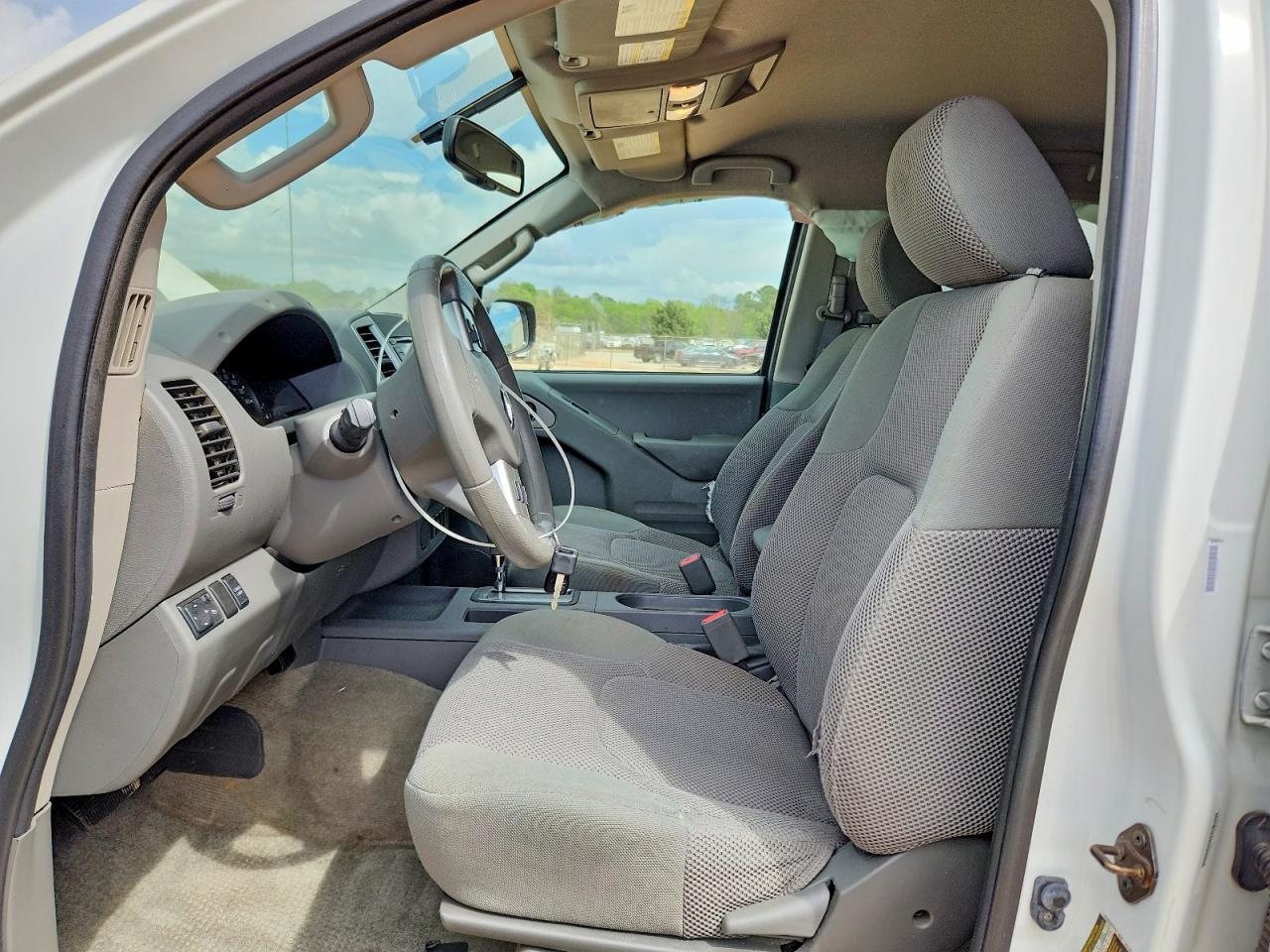 2015 Nissan Frontier S