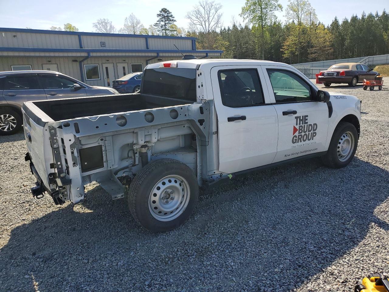 2025 Ford Maverick XL