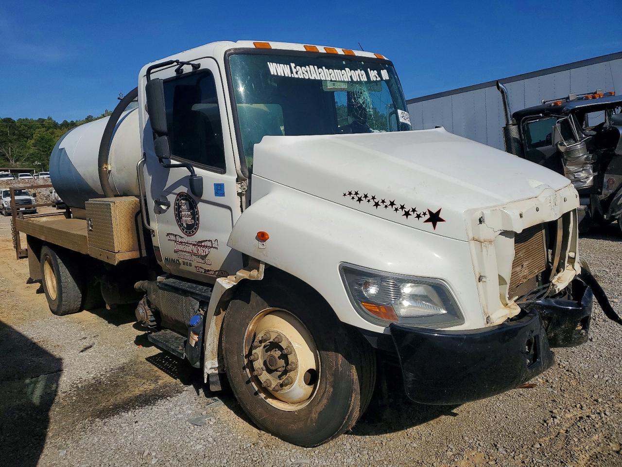 2020 Hino 258/268 Water Truck