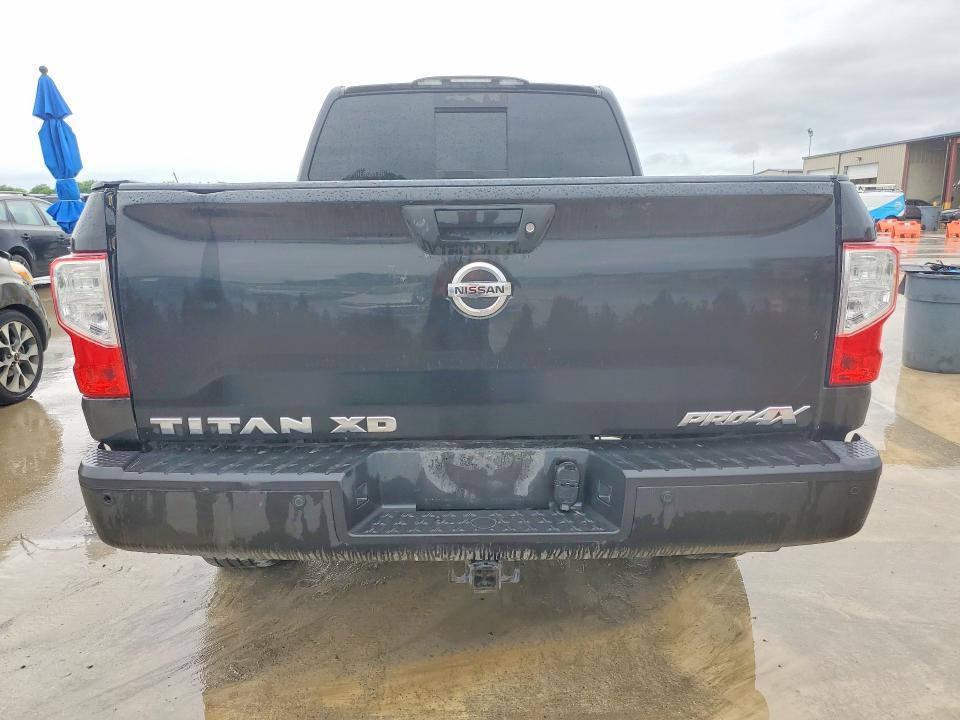 2017 Nissan Titan XD PRO-4X