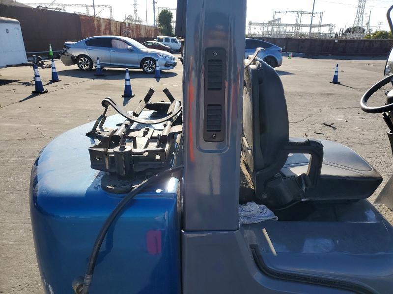 2005 Nissan MCUGL02136LV Forklift