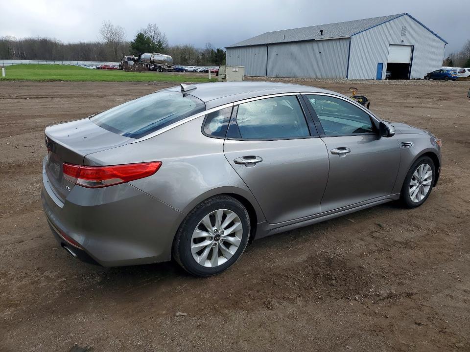 2016 KIA Optima ex