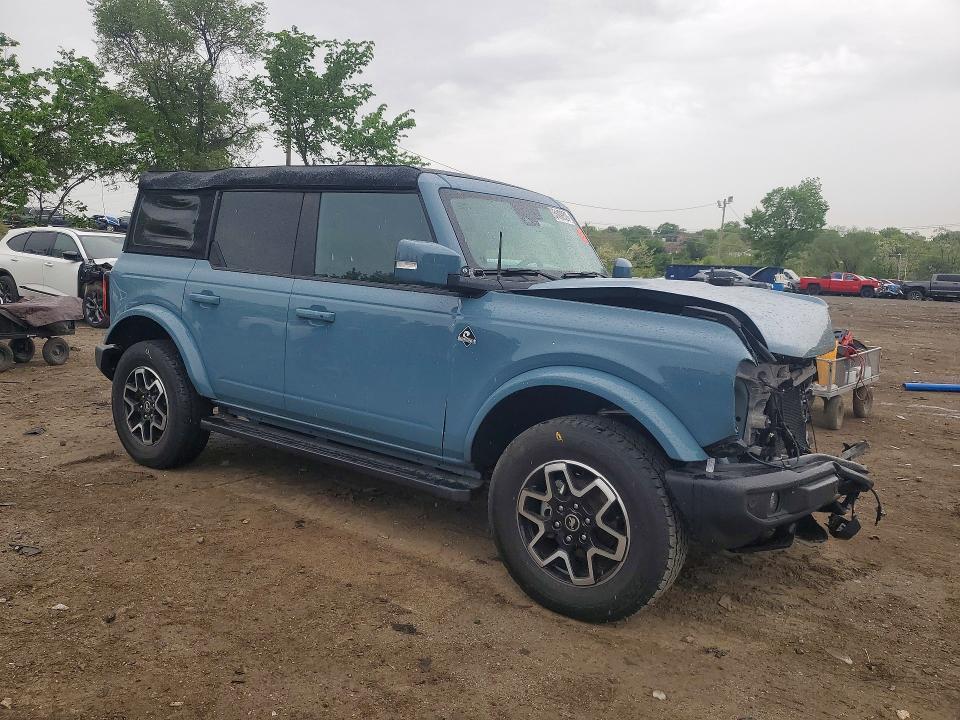 2023 Ford Bronco Base